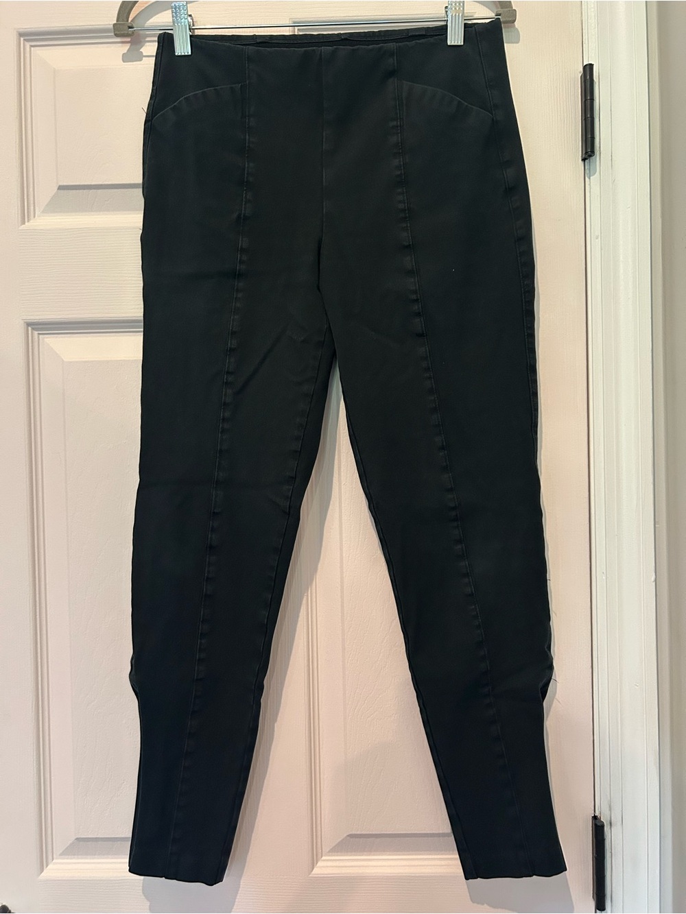 Old Navy Black Skinny Ponte Jeans